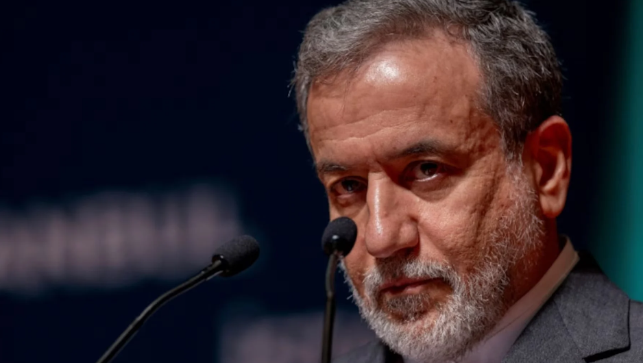 عراقجي يسخر من العقوبات الأميركية: بعد 47 عاماً.. المزيد منها؟