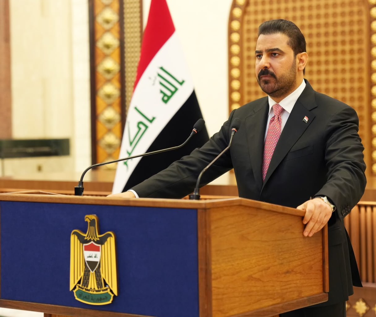 الزيدي يحدد موعد حسم ملف السلاح خارج سيطرة الدولة