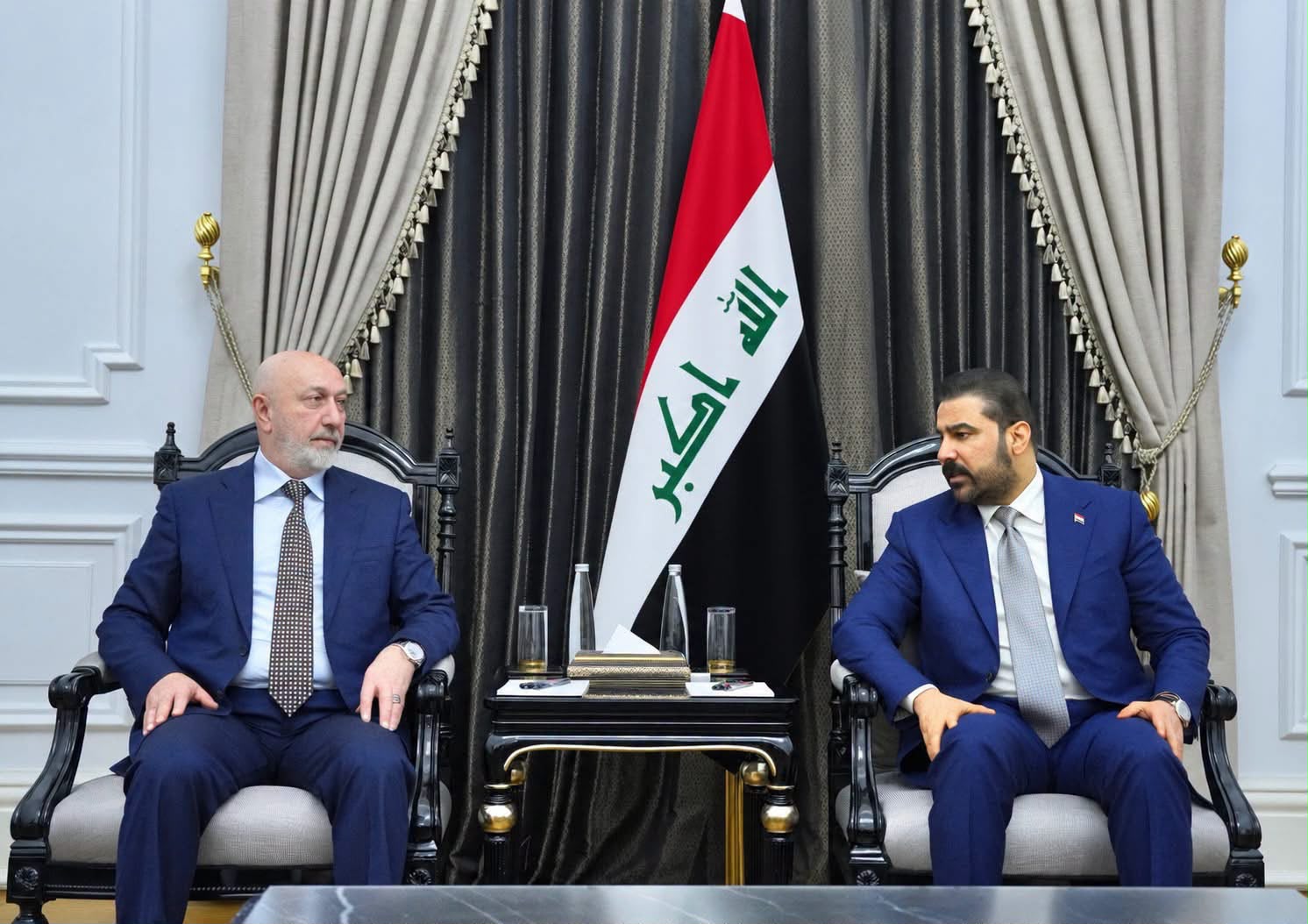 الرئيس نزار ئاميدي يلتقي رئيس الوزراء لبحث الأوضاع الوطنية والاقتصادية